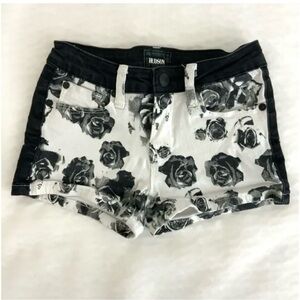 Girl’s Hudson Jeans Black and White Floral Shorts Size 10